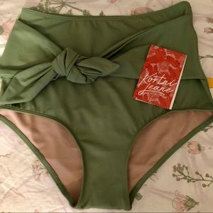 NWT Kortni Jeane Seagrass Tie-Up-Front bottoms-S